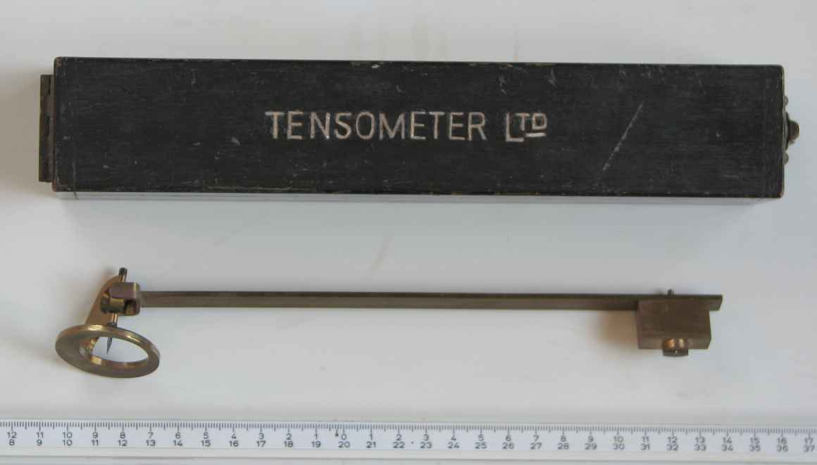 Hounsfield Planimeter with box